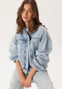 Calvin Klein Jeans Boxy Denim Jacket 1AA Denim Light XS