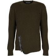 Neulepusero Les Hommes  LJK106-656U | Round Neck Sweater with Asymetri...