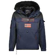 Parkatakki Geographical Norway  BRUNO  8 vuotta