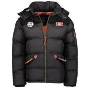 Toppatakki Geographical Norway  CELIAN  8 vuotta