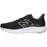 Kengät New Balance  M411LB3  42