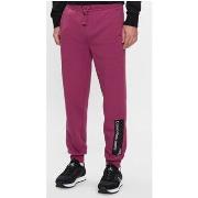 Jogging housut / Ulkoiluvaattee Calvin Klein Jeans  J30J324053  EU S