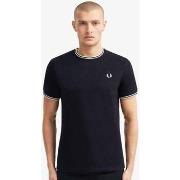 Lyhythihainen t-paita Fred Perry  M1588  EU XXL