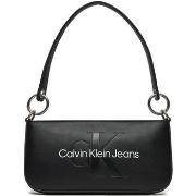 Laukut Calvin Klein Jeans  SCULPTED SHOULDER POUCH25 MONO K60K610679  ...