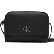 Laukut Calvin Klein Jeans  MINIMAL MONOGRAM CAMERA BAG18 K60K612234  Y...