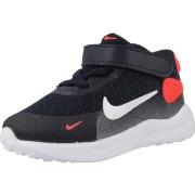 Tennarit Nike  REVOLUTION 7  21