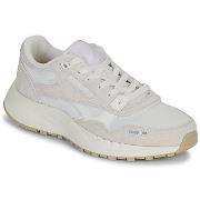 Kengät Reebok Classic  CLASSIC LEATHER 2400  39