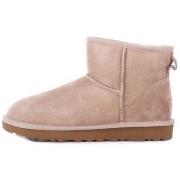 Kengät UGG  1016222  36