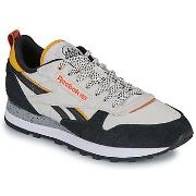 Kengät Reebok Classic  CLASSIC LEATHER  39