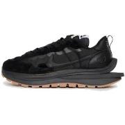 Tennarit Nike  Vaporwaffle Sacai Black Gum  41