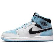 Tennarit Nike  Air Jordan 1 Mid SE Ice Blue Black  40