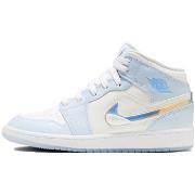 Tennarit Nike  Air Jordan 1 Mid Glitter Swoosh  36