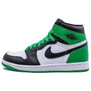 Tennarit Nike  Air Jordan 1 Retro High OG Lucky Green  40