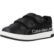 Tennarit Calvin Klein Jeans  V1X980325  28