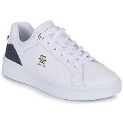 Kengät Tommy Hilfiger  TH COURT SNEAKER  38