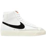 Tennarit Nike  Blazzer Mid '77  36