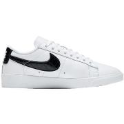 Tennarit Nike  Blazer Low  36