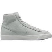 Tennarit Nike  Blazer Premium  38