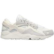 Tennarit Nike  Air Huarache Runner  41