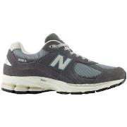 Tennarit New Balance  2002R  42