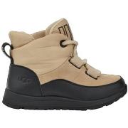 Saappaat UGG  Yose  36