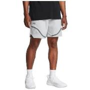 Shortsit & Bermuda-shortsit Under Armour  De 15 Cm Ua Vanish Tissé  EU...