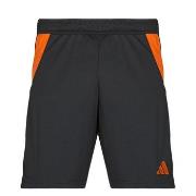 Shortsit & Bermuda-shortsit adidas  -  EU S