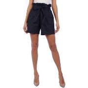 Shortsit & Bermuda-shortsit Emporio Armani  3K2P91-2N7VZ0926  FR 42