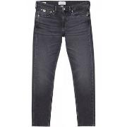 Suorat farkut Calvin Klein Jeans  J30J3211111BZ  US 28