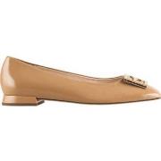 Balleriinat Högl  Petty  36