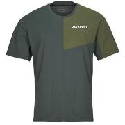 Lyhythihainen t-paita adidas  JE0395  EU S