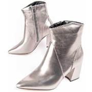 Saappaat Montevita  100952  37