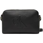 Laukut Calvin Klein Jeans  SCULPTED EW CAMERA LV04K3036G  Yksi Koko