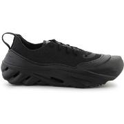 Kengät Crocs  Echo Surge 210079-060 Black  42 / 43