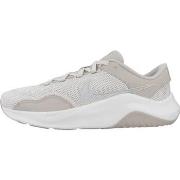 Tennarit Nike  LEGEND ESSENTIAL 3 WOME  40