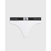 Alushousut Calvin Klein Jeans  000QF7221E100 MODERN THONG  EU S