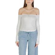 T-paidat pitkillä hihoilla Tommy Hilfiger  TJW SLIM ESSENTIAL B DW0DW2...