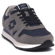 Kengät Lotto  D31 TRAINER AMF  42