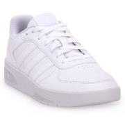 Kengät adidas  Courtbeat  40