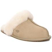 Kengät UGG  W Scuffette Ii Mustard Seed  37