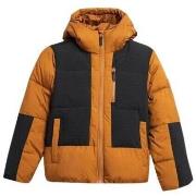 Takit 4F  4FJAW23TDJAM27682S  Yksi Koko