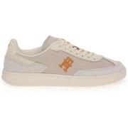 Kengät Tommy Hilfiger  FW07889AEF  38