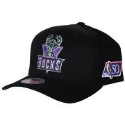 Lippalakit Mitchell And Ness  50th Anniversary Patch Milwaukee  Yksi K...