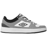 Kävelykengät Umbro  UMM5184004120  42