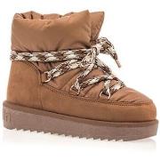 Saappaat D.Franklin  NILKKASAAPPAAT  Nordic Nova Low Bomb  37