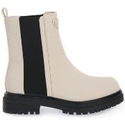 Kengät Laura Biagiotti  8262SMOKE  37