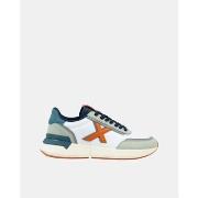 Kengät Munich  4173106 VERSUS  40