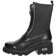 Kengät Cult  CLW392900  39