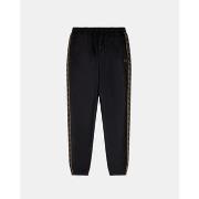 Jogging housut / Ulkoiluvaattee Fred Perry  T5507  EU M