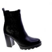 Kengät Guess  93310  36